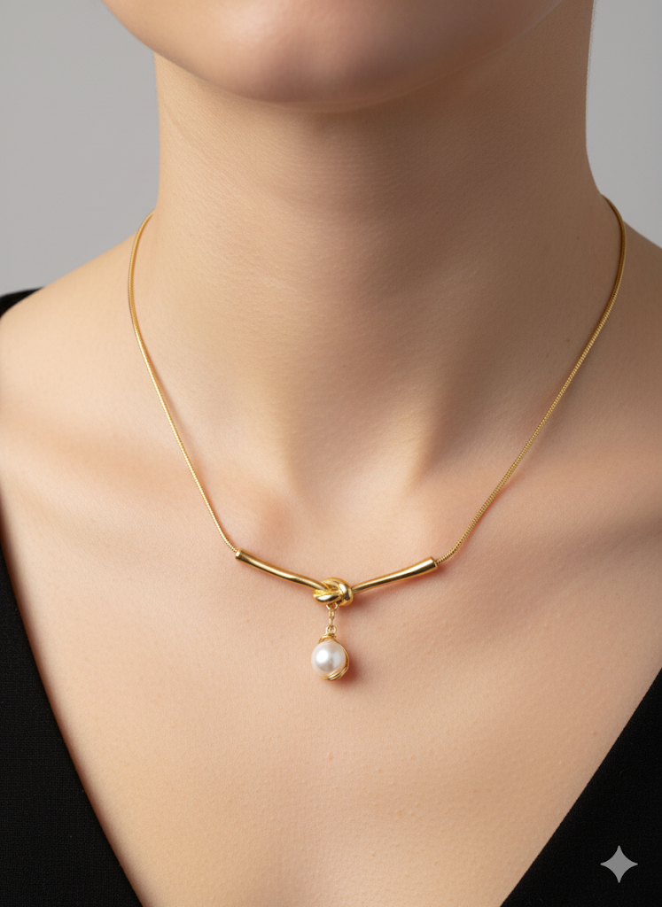 Pearl Knot Pendant Necklace